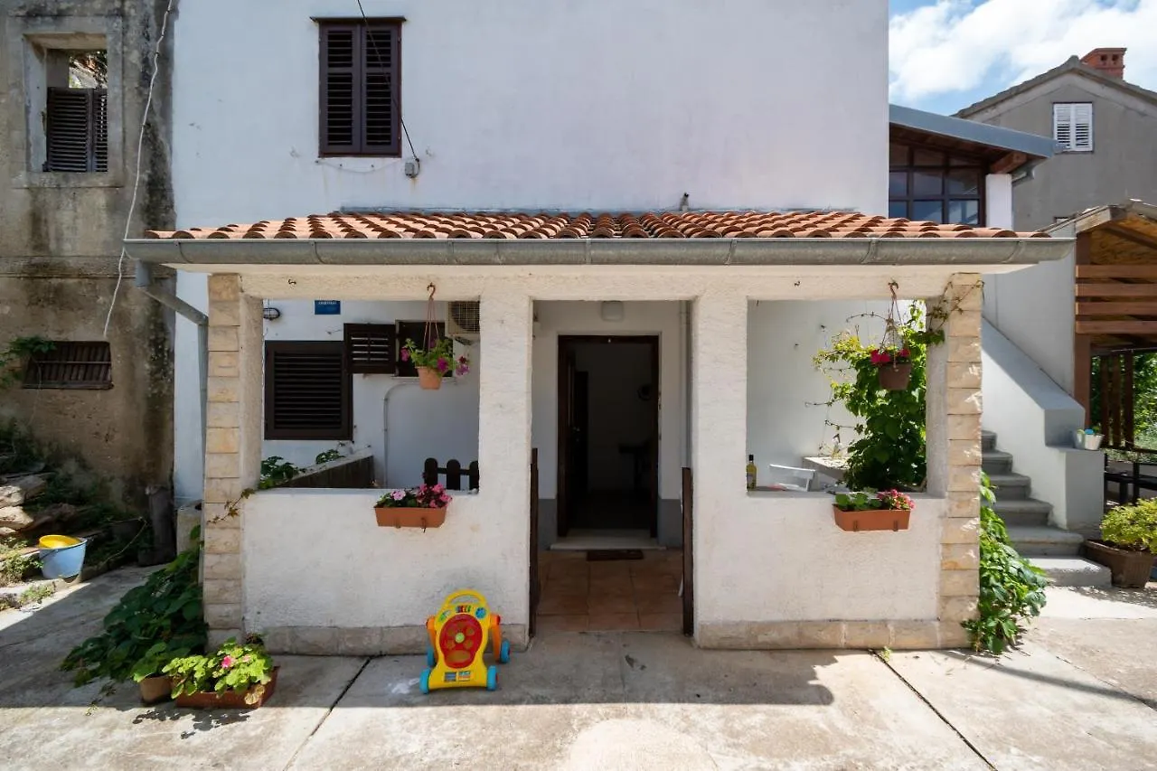 Apartments With A Parking Space Preko, Ugljan - 8179 Хорватия