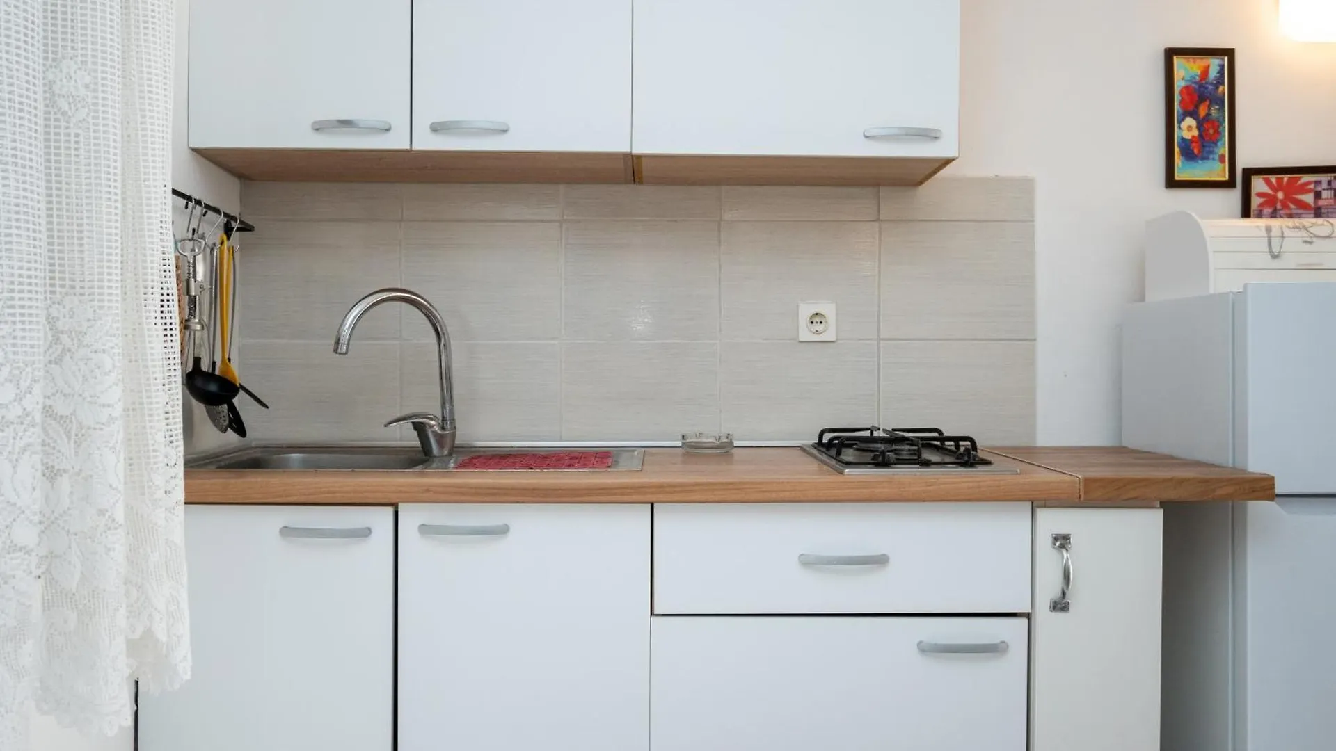 Apartments With A Parking Space Preko, Ugljan - 8179 Croatia